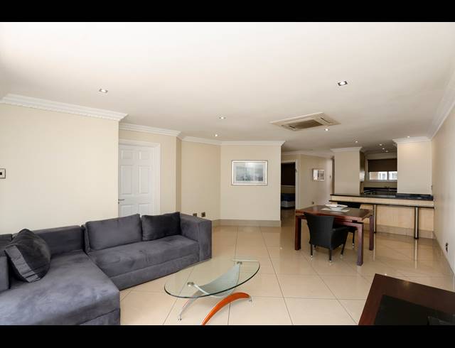 2 BEDROOM APARTMENT FOR SALE IN POINT WATERFRONT